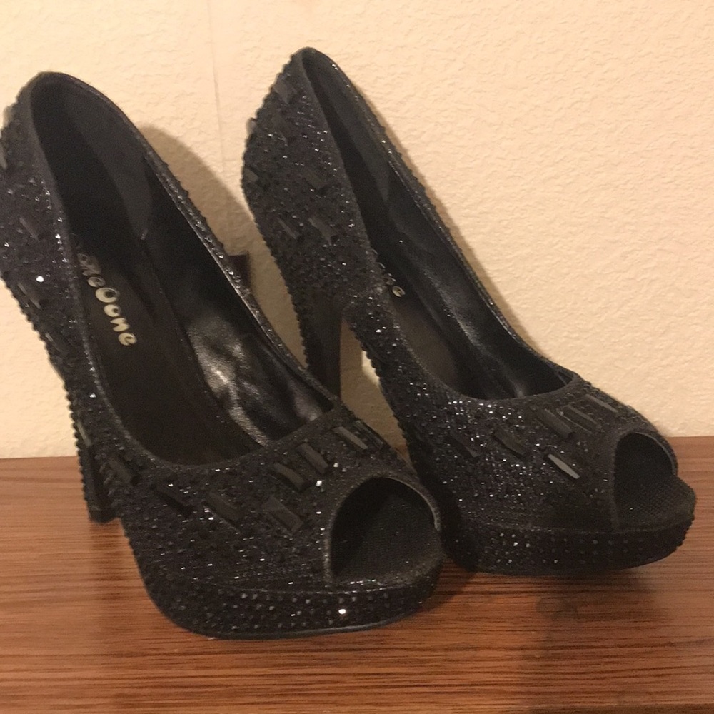 Womens black high heel size 7 - Picture 5 of 6